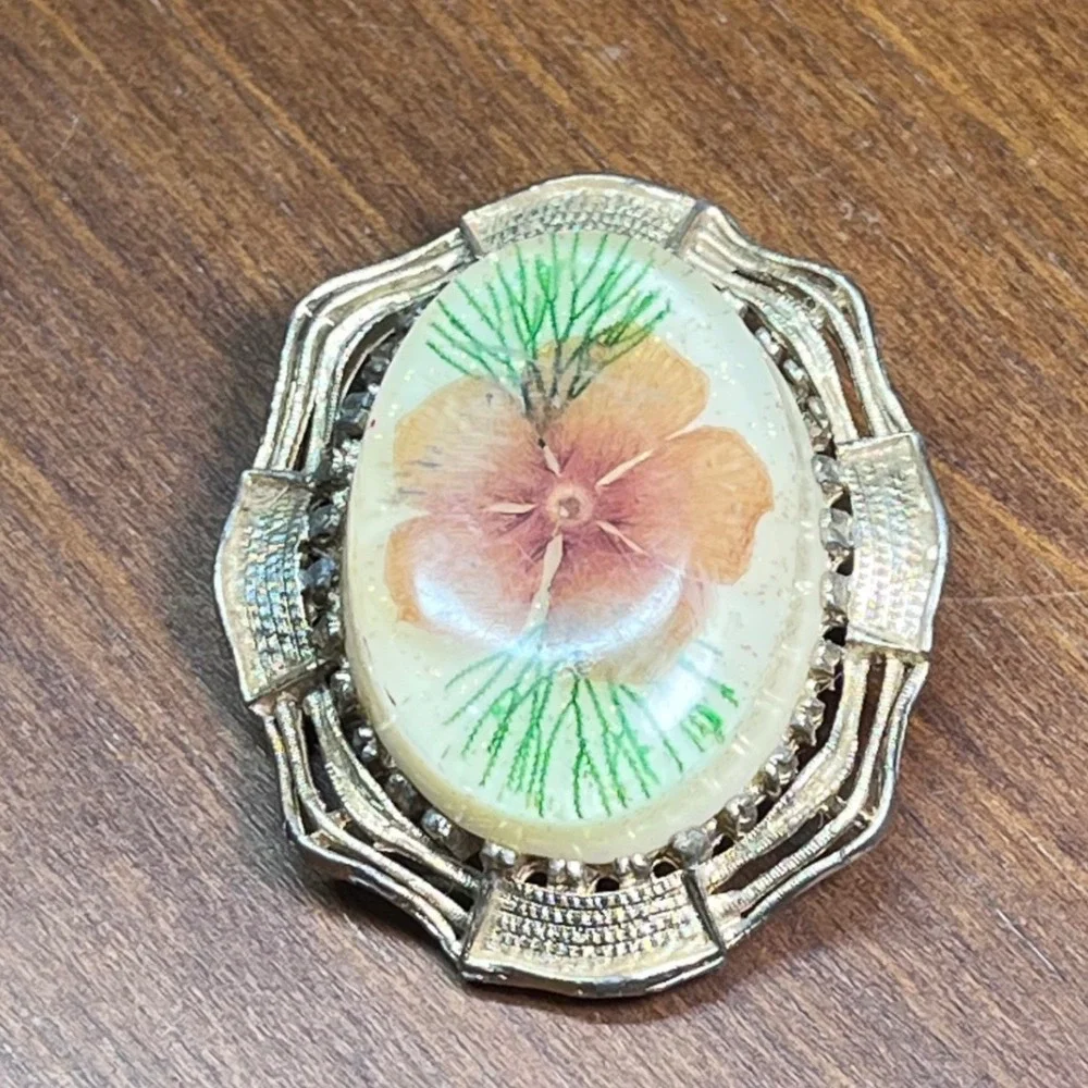 Vtg Gold Tone Pressed Flower Resin Brooch Pendant Mid Century Botanical Pin